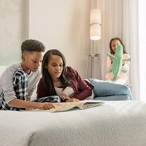 King Room Sofa Bed Adapted Tub Mobility Hearing Accessible